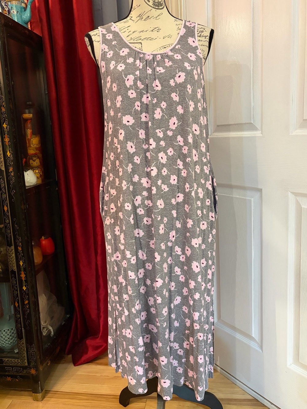 Joy Spun Sleeveless Pink Floral Maxi Nightgown for Women w/Pockets